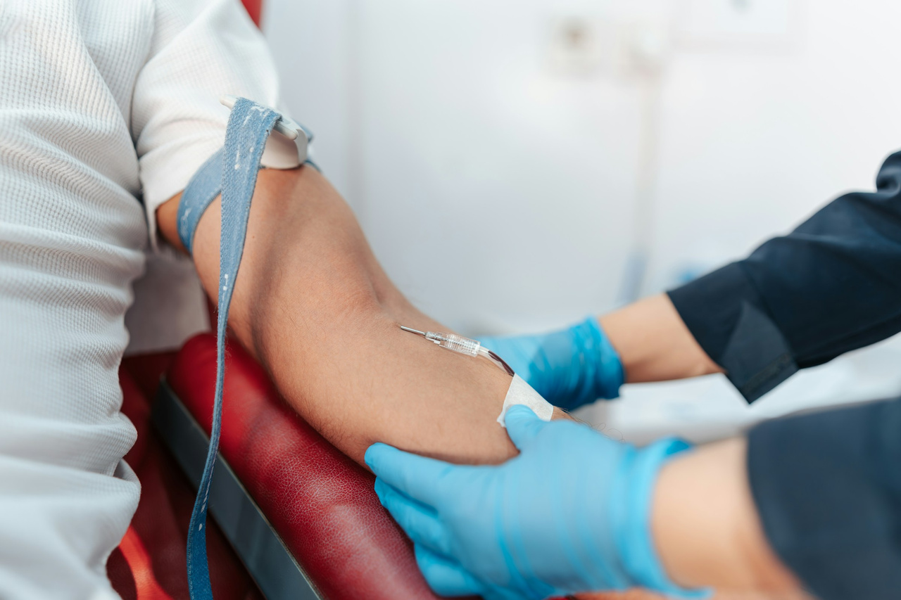 Become a blood donor – save lives with a few deciliters of your blood