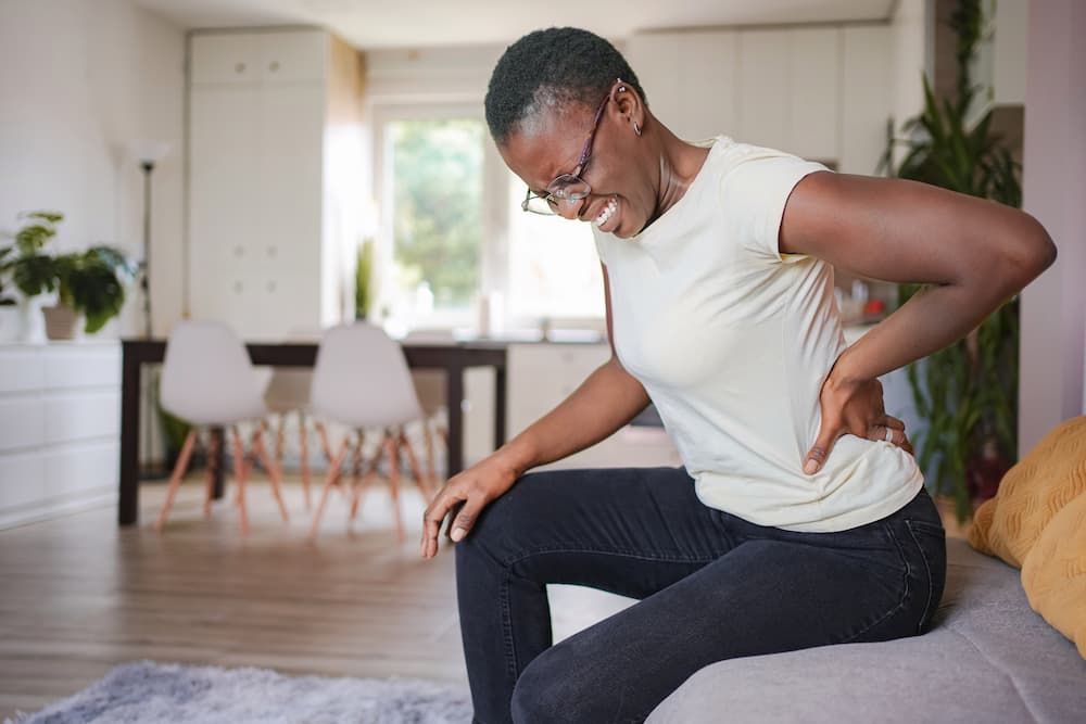 Pinched Nerve or Vitamin Deficiency? How to Tell the Difference Between Different Types of Nerve Symptoms