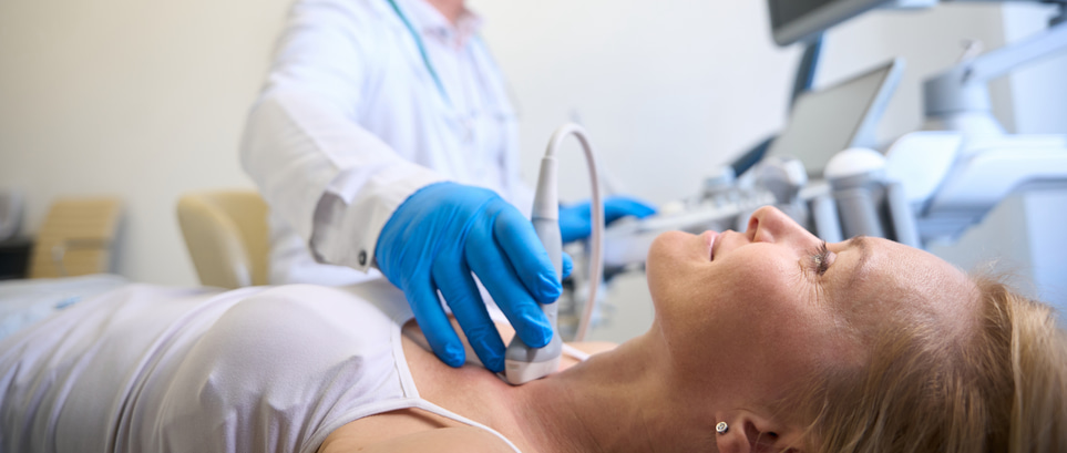 Ultrasound of the thyroid gland in the investigation of thyroid disease