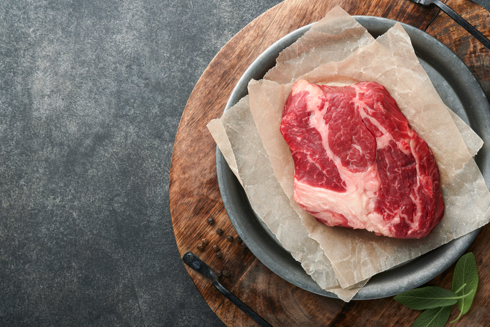 Äter du bara kött? Så kan carnivore påverka dina blodfetter