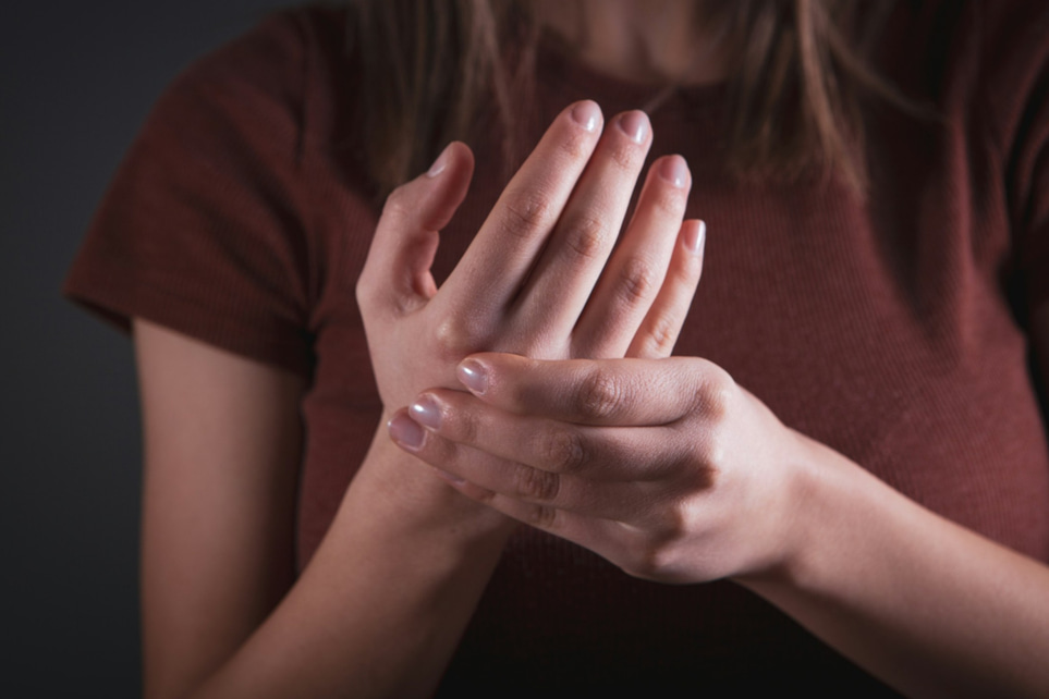 Handledssmärta efter fall – det här kan en MR-undersökning visa