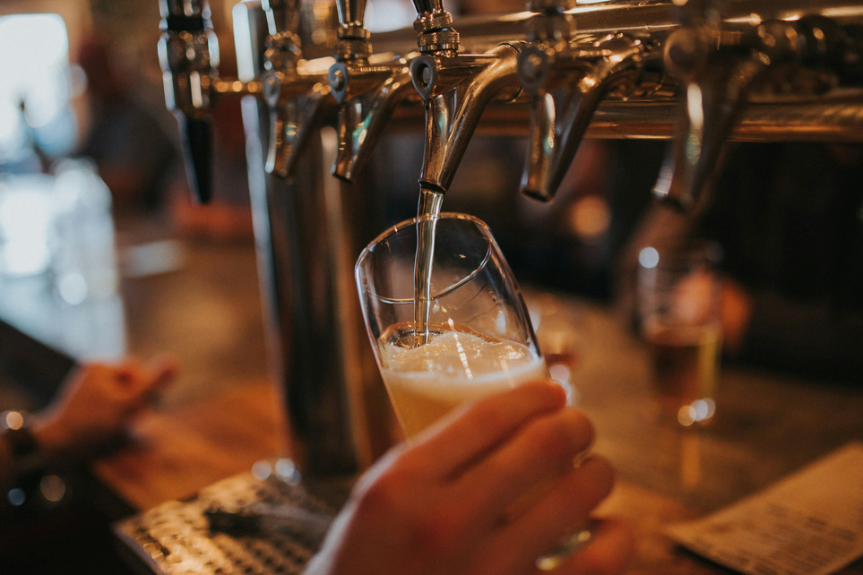 Höga levervärden av alkohol – vilka prover visar det?